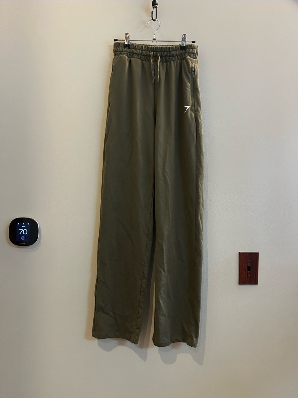 Gymshark Training Straight Leg Joggers Olive Dark Green
